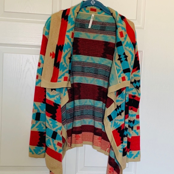 Aztec Print Cardigan - Picture 4 of 6
